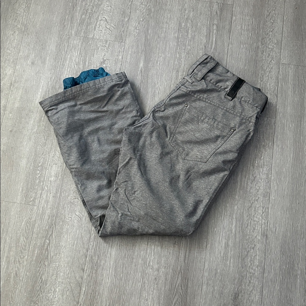 Aperture Gray Women's Chinos